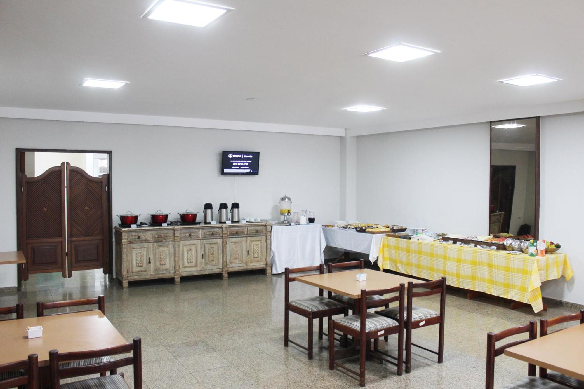 Days Inn By Wyndham Uberlândia Exterior foto